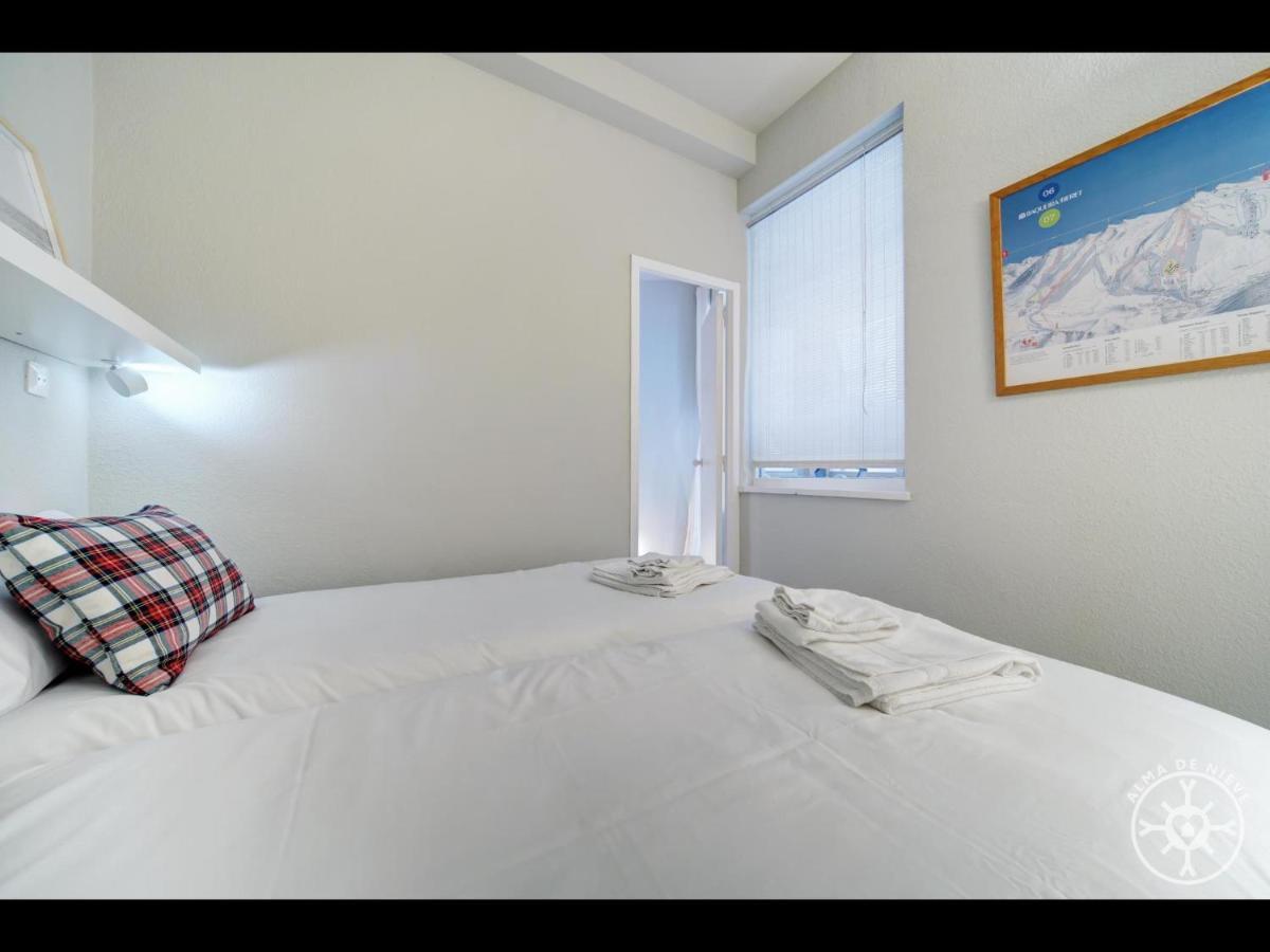 Conilh De Alma De Nieve Apartment Naut Aran ภายนอก รูปภาพ