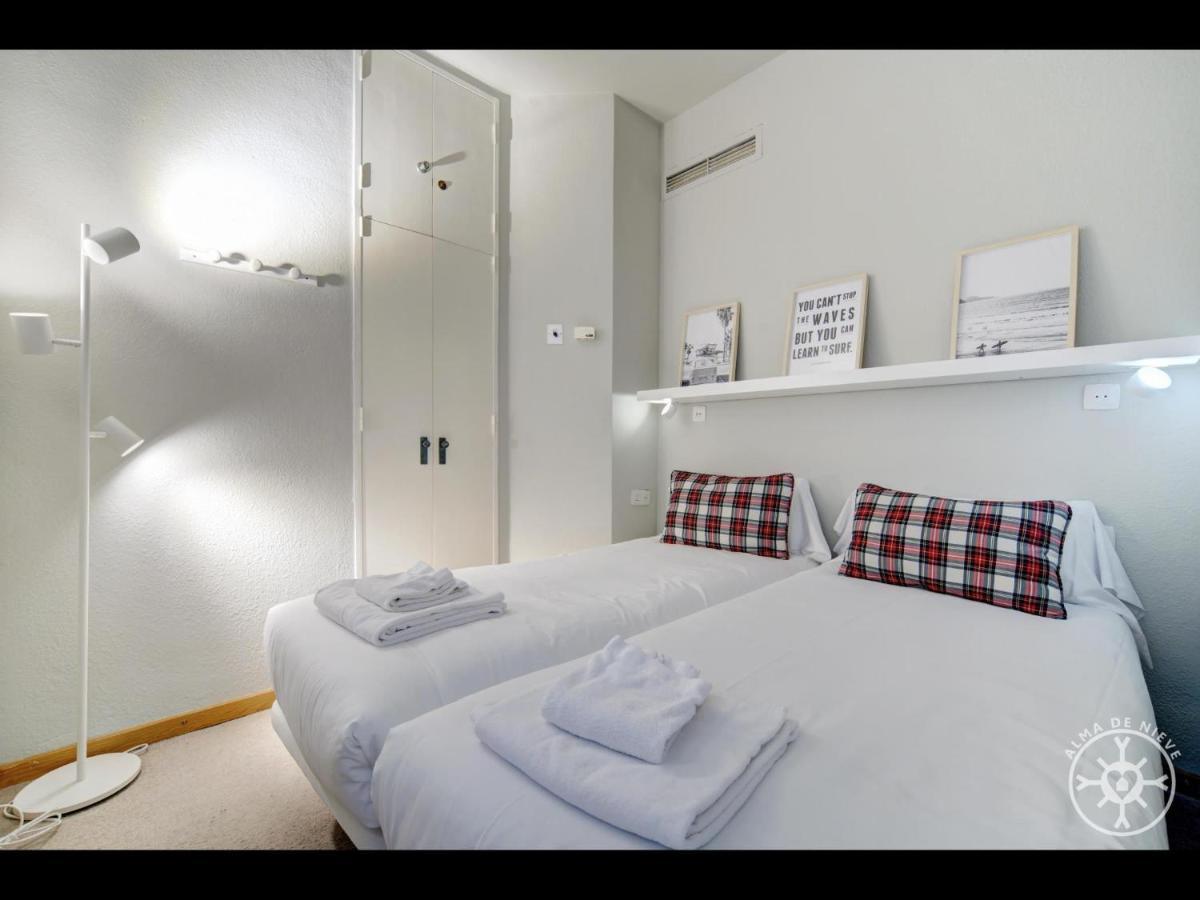 Conilh De Alma De Nieve Apartment Naut Aran ภายนอก รูปภาพ